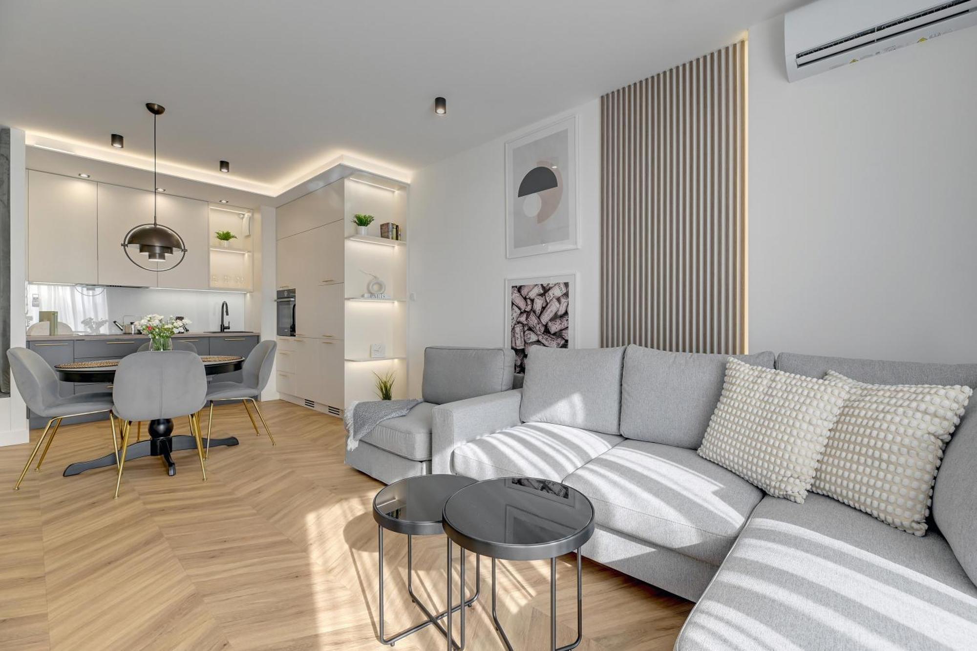 Nadmotlawie Estate Gym, Sauna & Parking By Downtown Apartments غدانسك المظهر الخارجي الصورة
